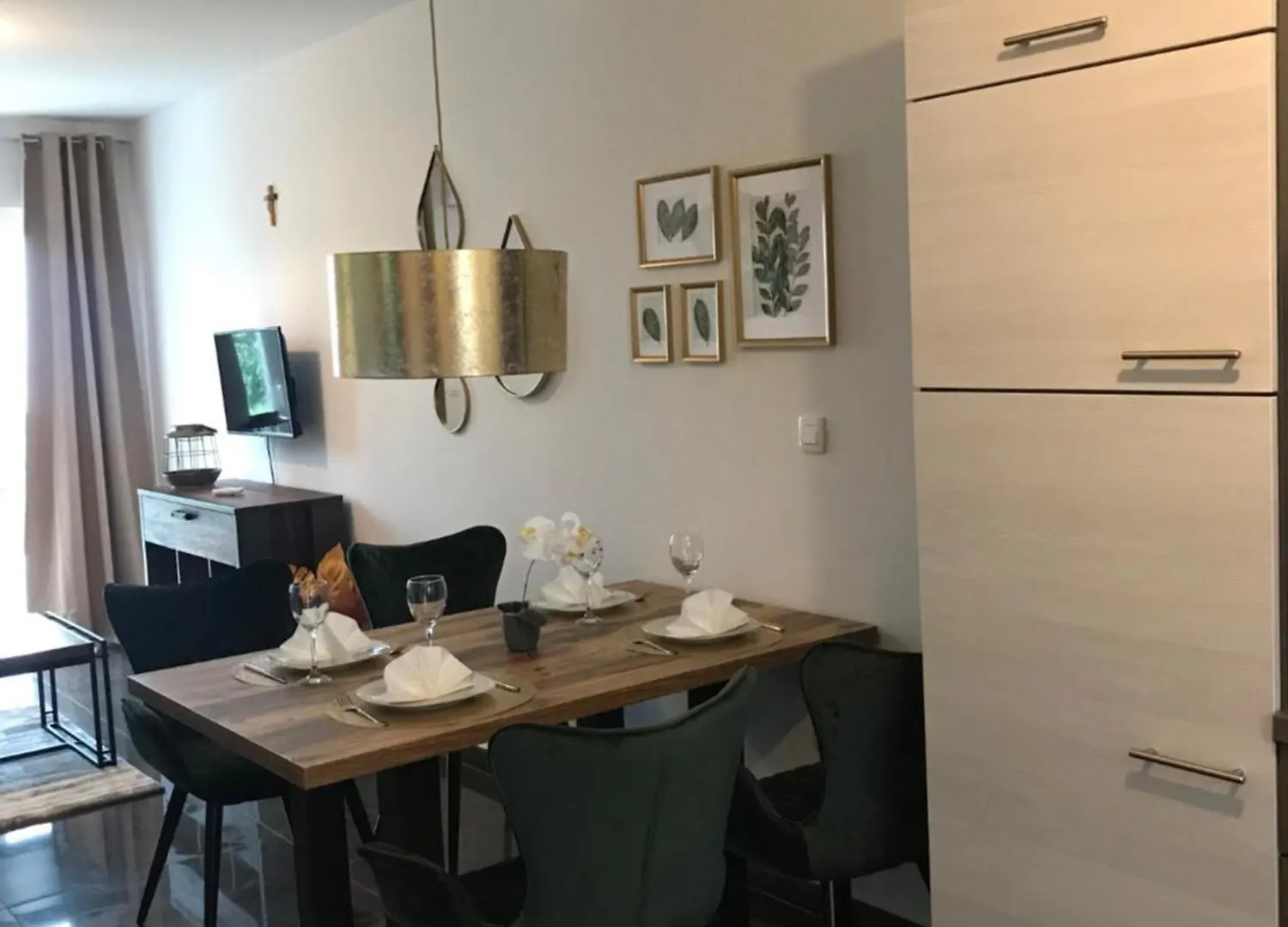 Apartmani Lovransko Blago Zvonimir Laurana